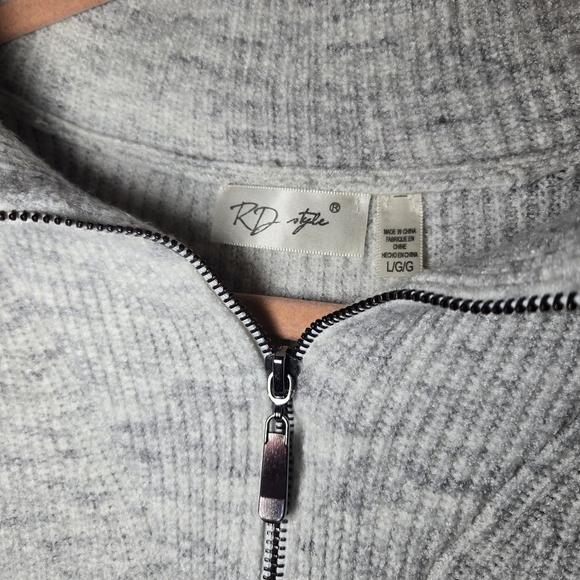 RD Style Light Gray Textured Zip-Up Sweater Size Large - Picture 2 of 8